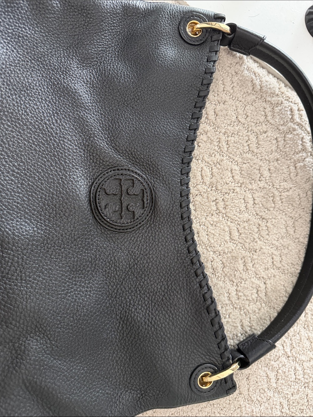 Tory Burch Marion Hobo - Picture 8 of 10